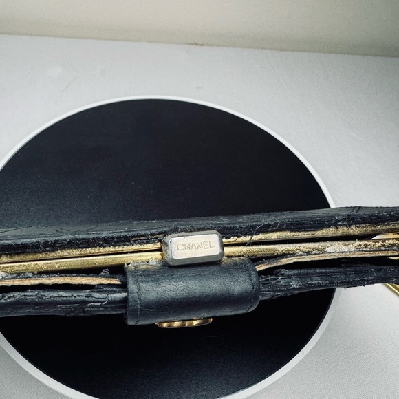 Chanel Bicolore wallet - Picture 10 of 14